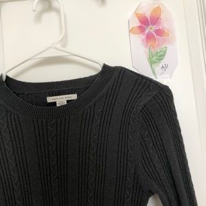 NEVER WORN American Eagle Cable Knit Sweater
